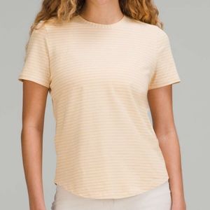 NWT Lululemon love crew t shirt